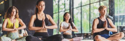 YOU GLOW Yoga & Womanhood - Studio F-Hain