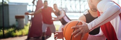Safe Space Basketball- und Tennisplatz